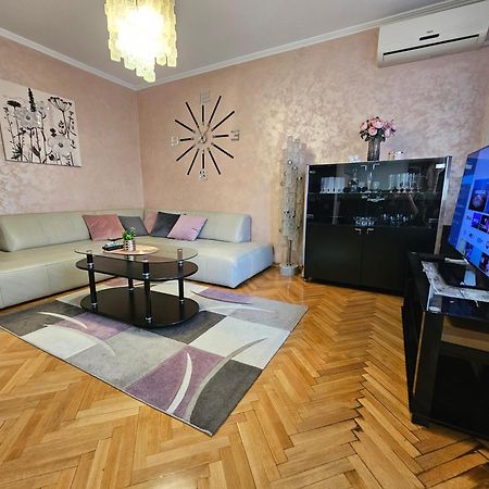 Slavija Apartment Belgrado Exterior foto